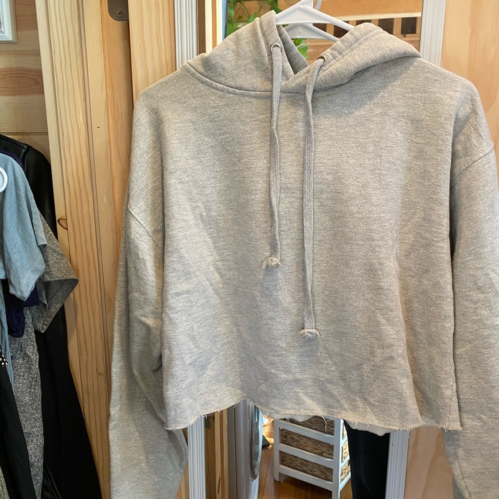 Cropped Hoodie